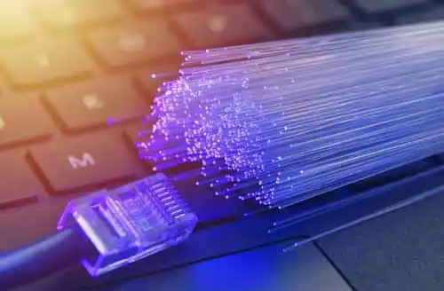 Koneksi Fiber Optik